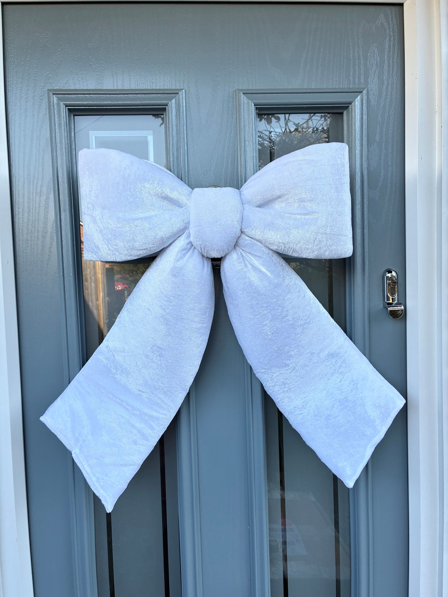 White Velvet Door Bow