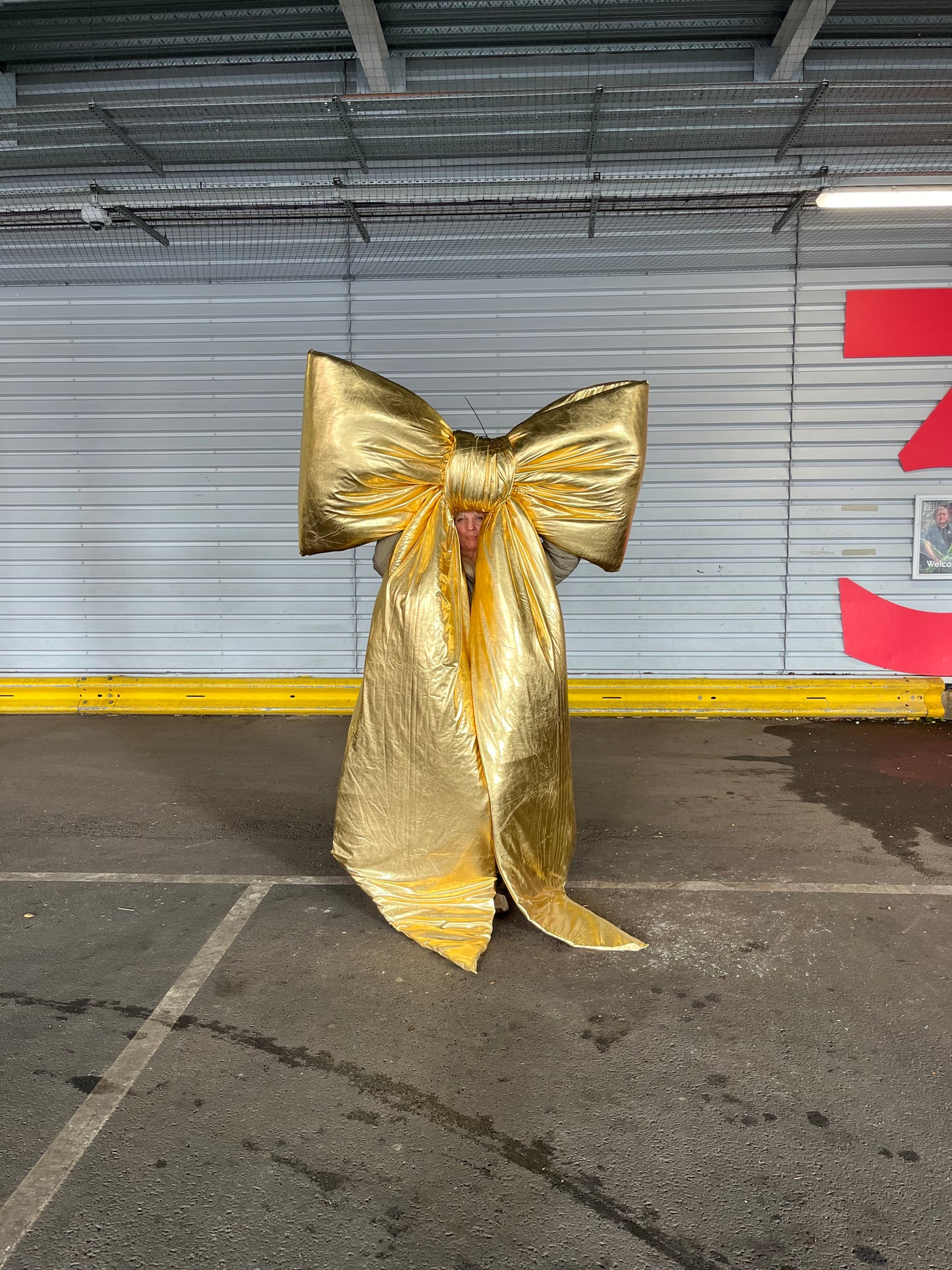 Gold Giant Bow