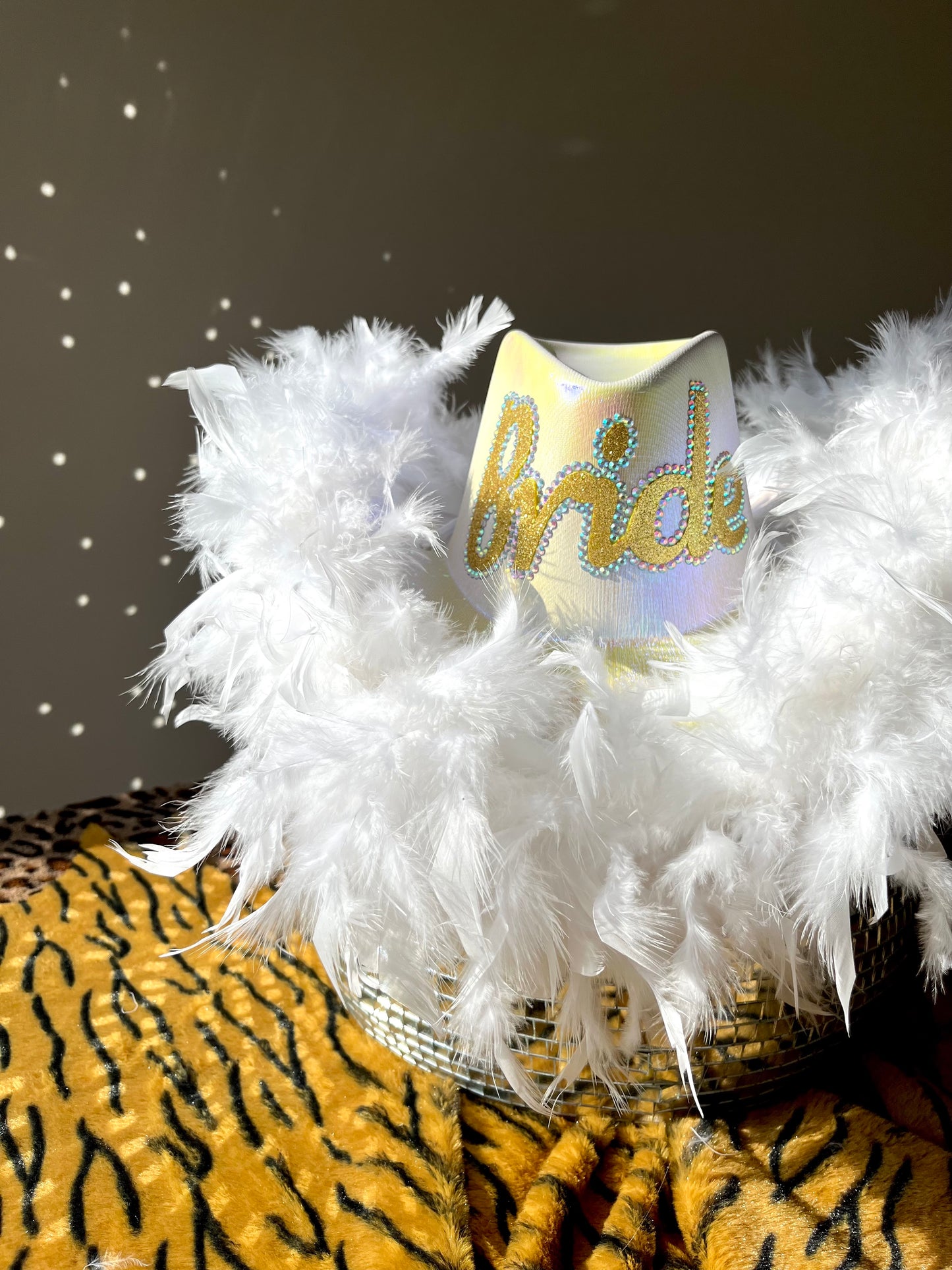 Bride to Be Feather Boa Cowboy Hat