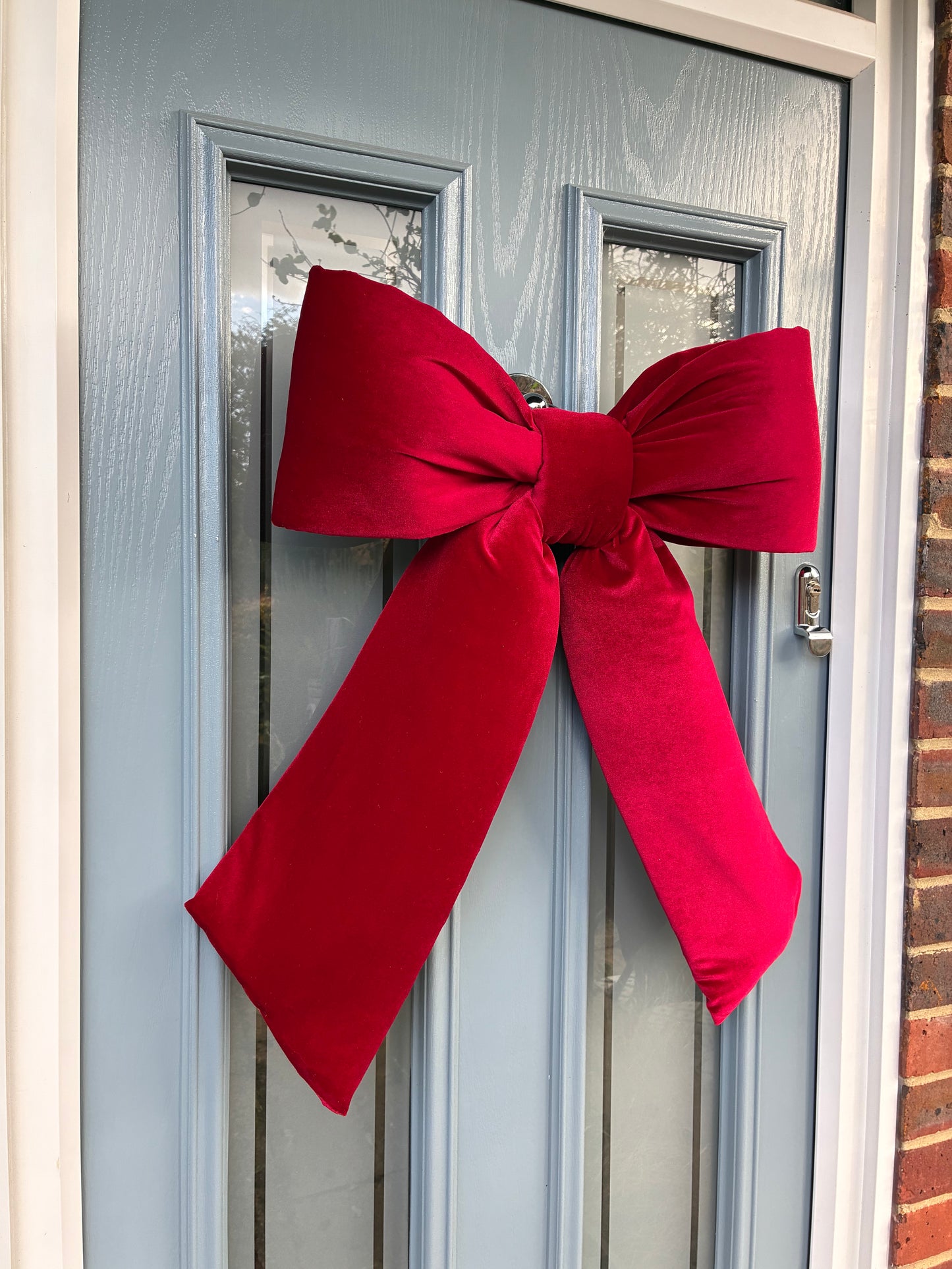 Red Velvet Door Bow
