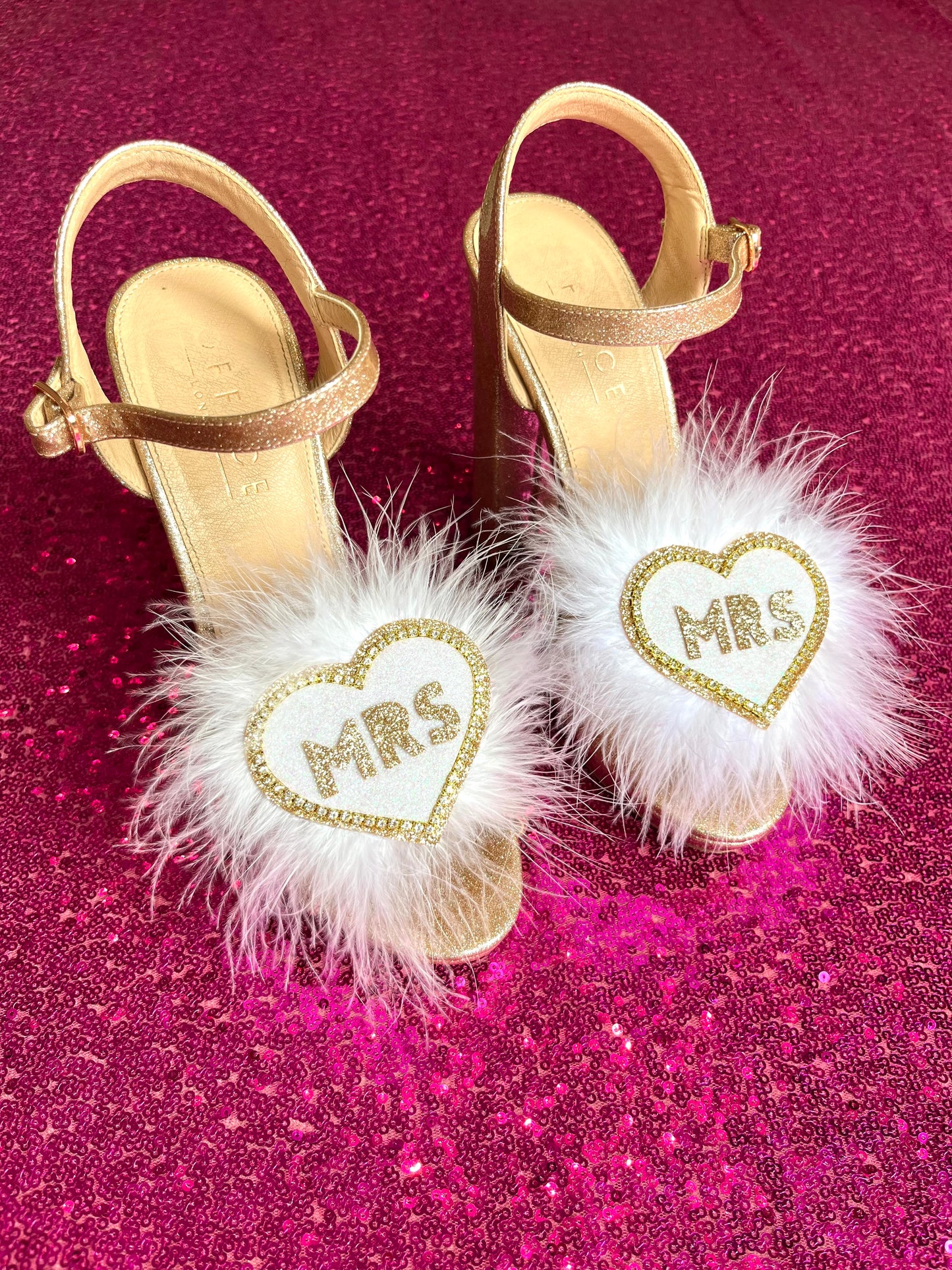 MRS Rhinestone Heart Shoe Clips