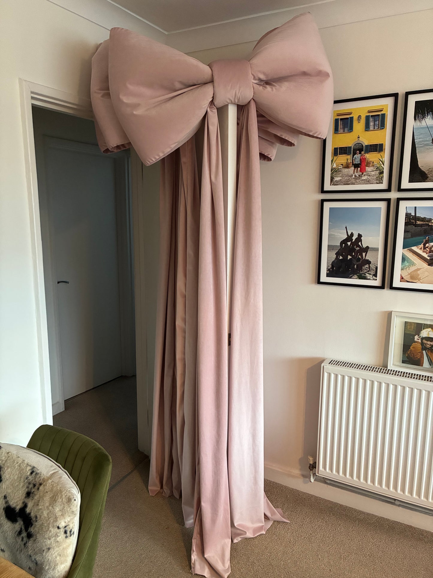 Giant Bow in Blush Pink Velvet