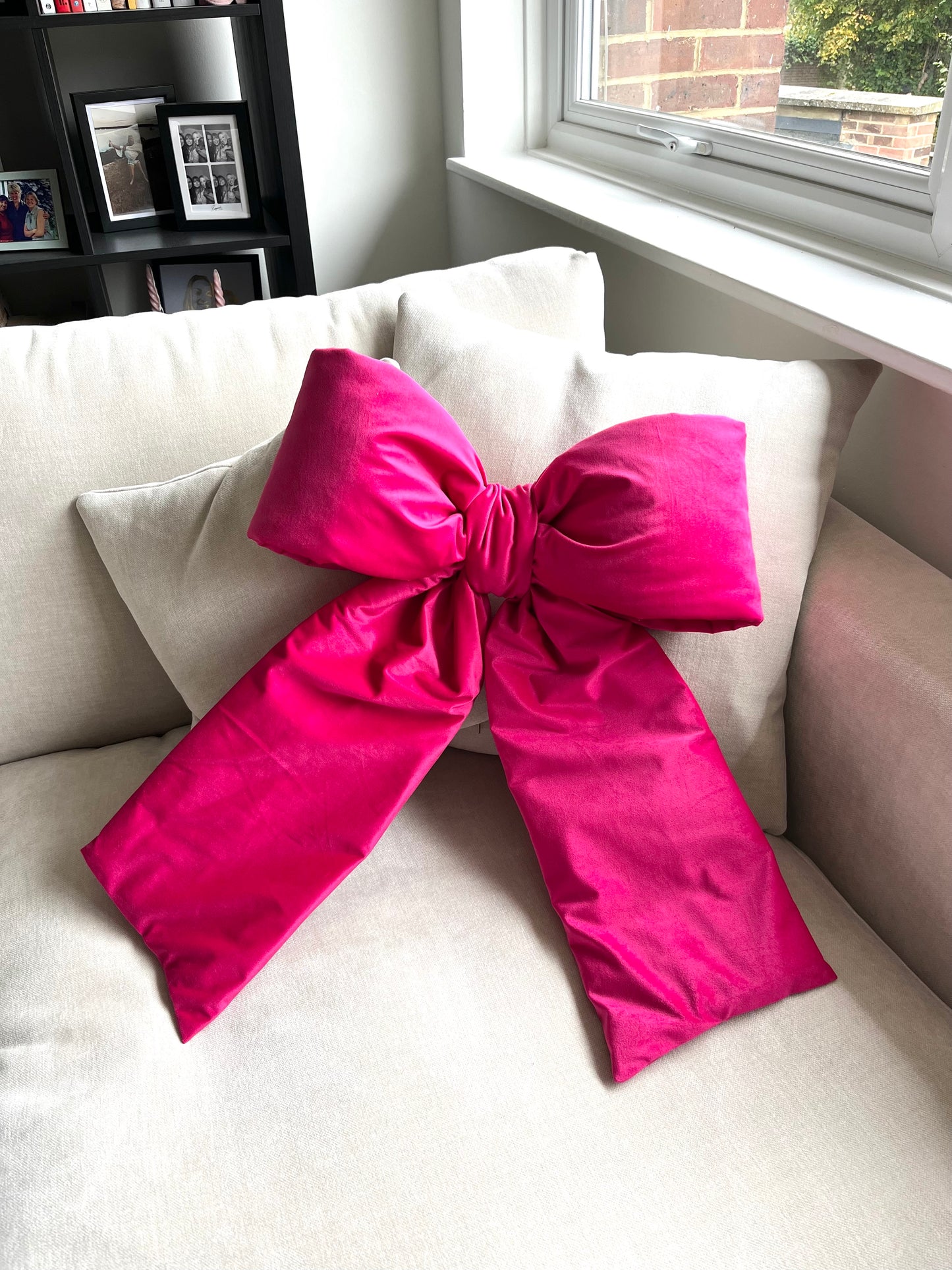 Hot Pink Velvet Door Bow